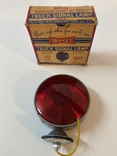 Nos Vintage Yankee 981 Thin-a Truckcartractor Turn Signal Red Light Mint Nice Nos Vintage Yankee 981 Thin-a Truckcartractor Turn Signal Red Light Mint Nice