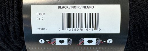 Red Heart Yarn Super Saver 7 oz Skein Acrylic Black - Picture 3 of 3