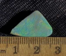 lighting-ridge-opal-rub-fine-semi-black-very-clean-pre-polished-51-carats-dry