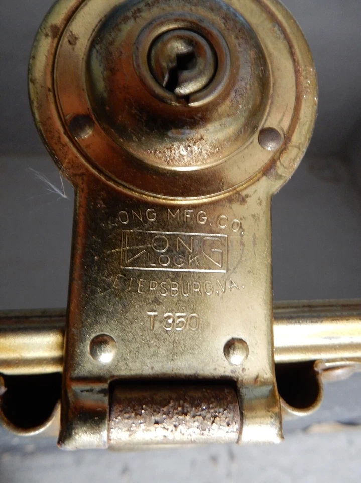 ANTIGUO/EE. UU. BAÚL VAPORERO CON LATÓN Y CUERO / Fall River Massachusetts Foto 2 de 4