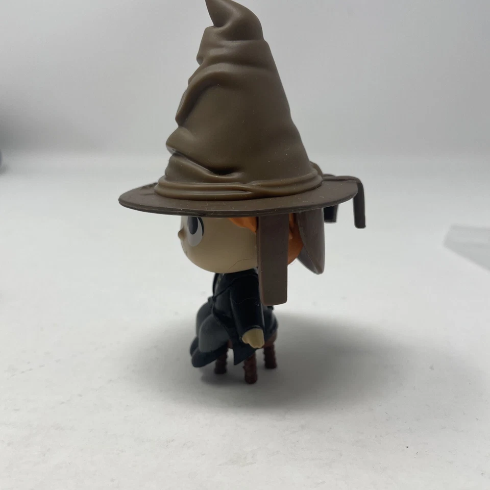 Figura Vinilo Funko Mystery Minis - Harry Potter Serie 2 - Ron (Sombrero Clasificador) Foto 2 de 4
