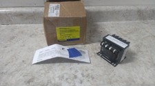 Square D 9070T75D14 208VAC Input 24VAC Output 75VA Control Transformer