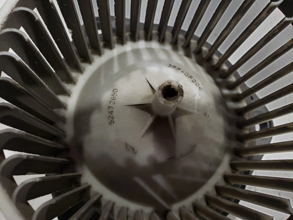 1998 Chevrolet Camaro - Front Blower Motor - OEM  22136259 - Image 4 of 4