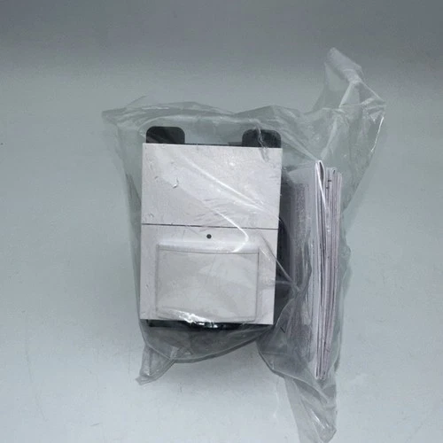 Simple Motion Sensor Switch by Deako, Automatic Timer DS-SM1N-WHWH-UCX
