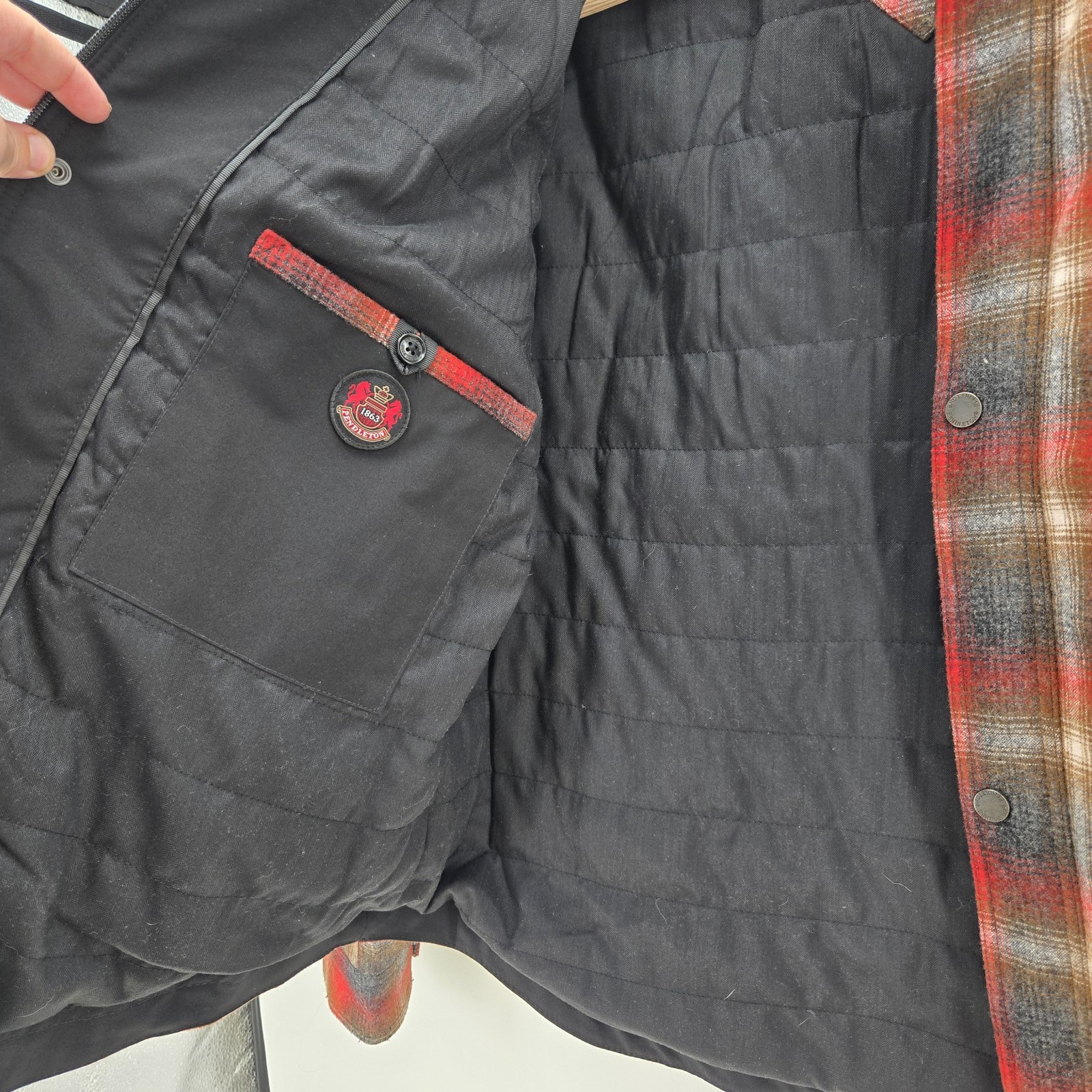 Pendleton Men’s Polyfill Insulation Wool Blend Sh… - image 5