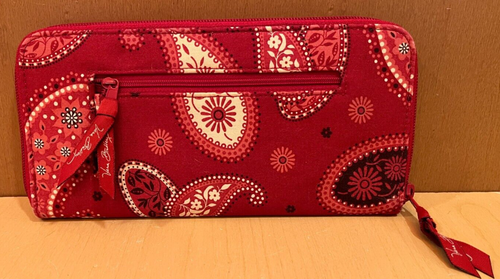 Vera Bradley Large Zip Travel Organizer Wallet Mesa Red Paisley Passport NWOT