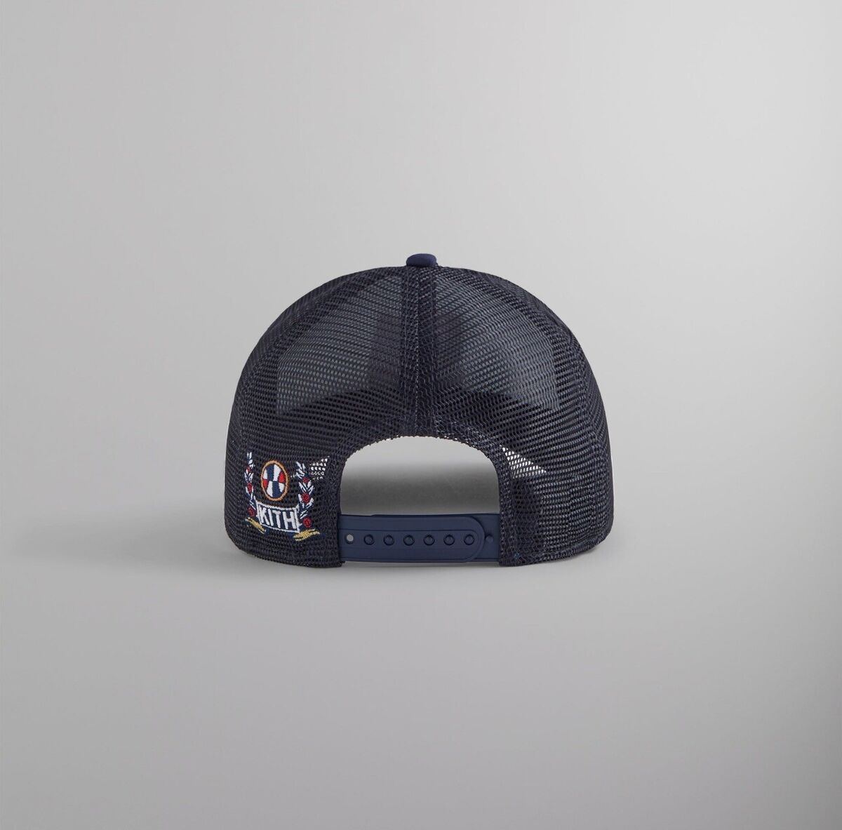 Kith x New Era for USA Basketball Nolan Trucker Hat Kith x New Era for USA Basketball Nolan Trucker Hat
