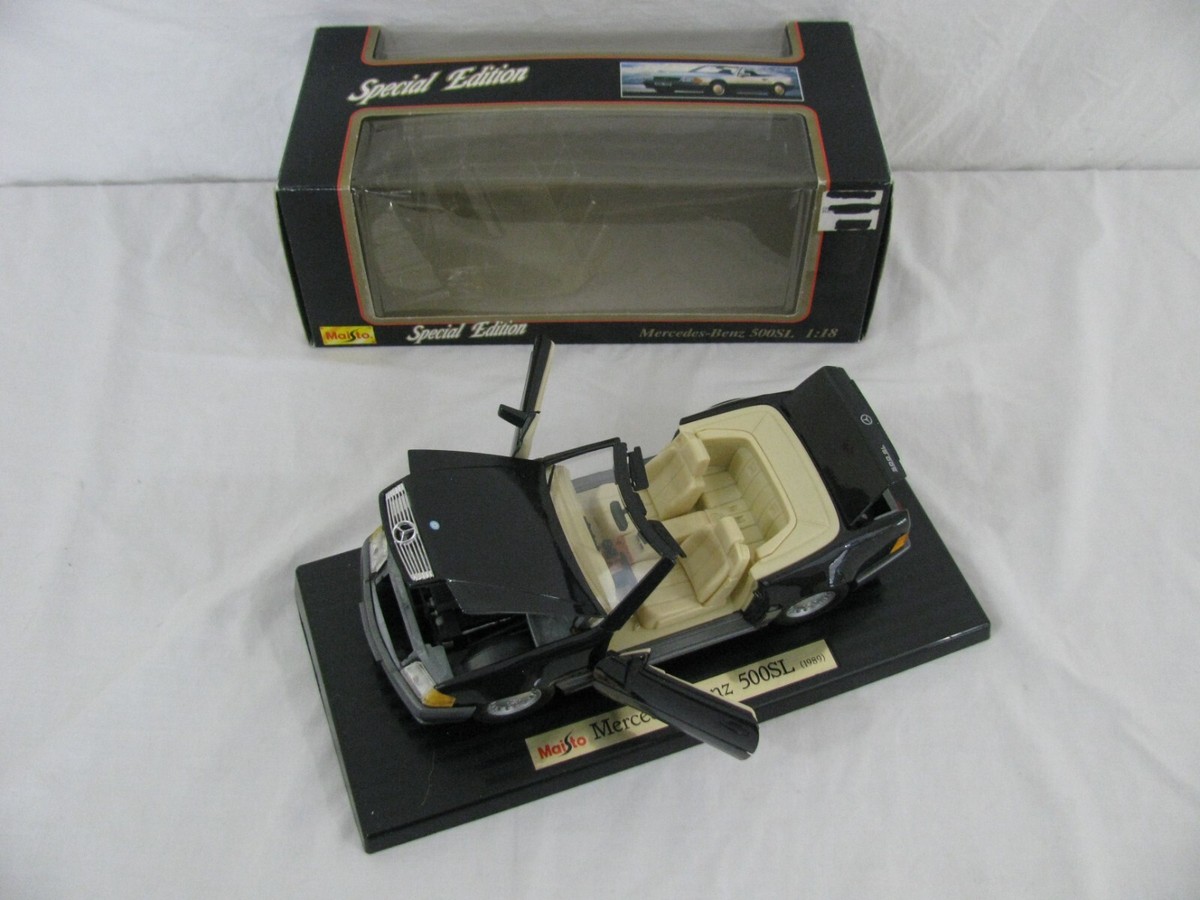 マイスト　メルセデスベンツ　500SL Maisto 1989 Mercedes-Benz 500SL Review (Scale 1/18) - YouTube