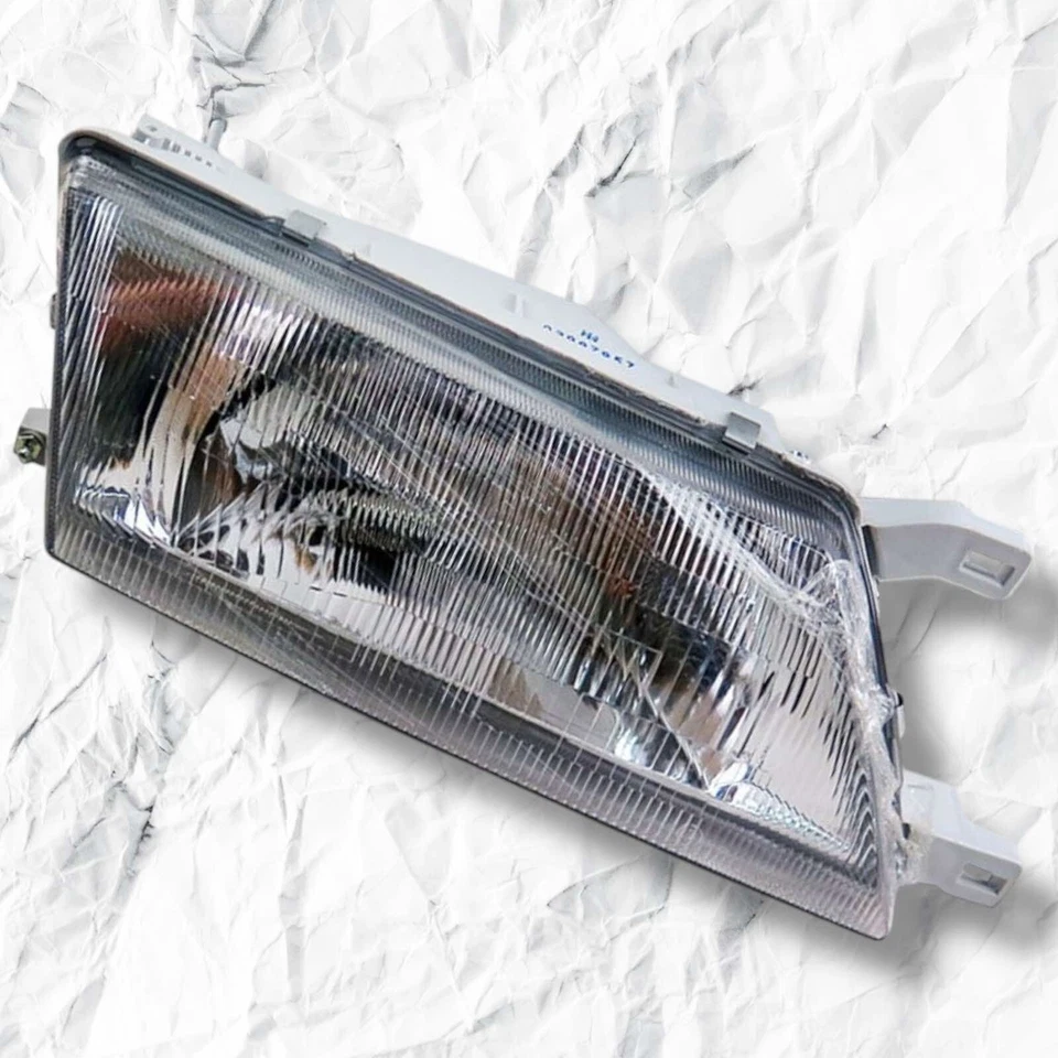 Faros para Nissan Lucino Sentra Sunny B14 EB14 FB14 FNB14 HB14 JB14 SB14 Foto 2 de 4