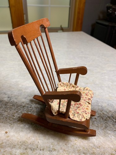Vintage 1980s 1990s Woode Wooden Doll Bear Rocking Chair 6.5