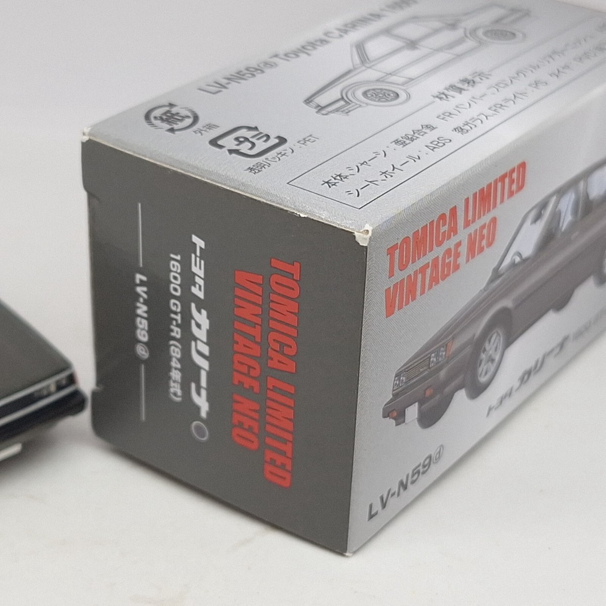 Tomica Limited Vintage NEO LV-N59d Toyota Carina 1600 GT-R 84 1/64