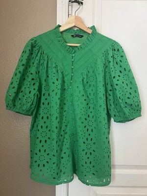 pretty garden olive green eyelet lace wms puff slv top sz L cottagecore ruffled