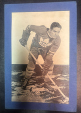 1923-43 Bee Hive Hockey Photos Group 2 Bill Thoms