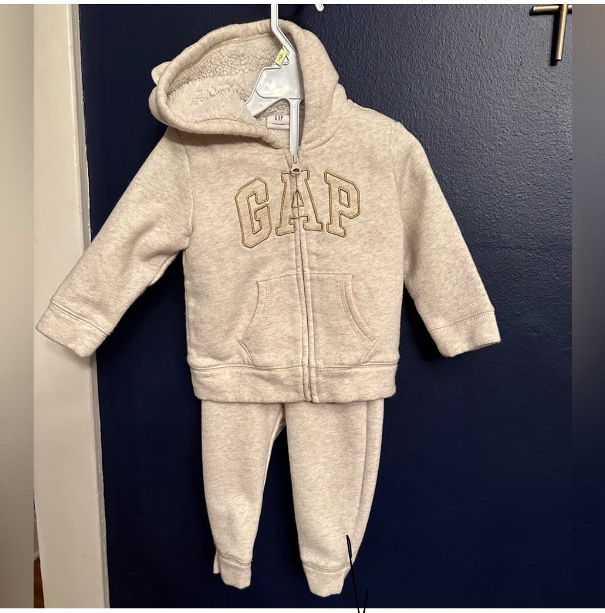 Sudadera Gap para bebés talla 12-18M
