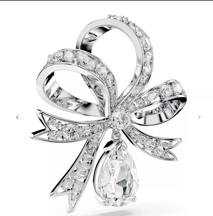 Broche Swarovski zircônia hipérbole, arco, branco, banhado a ródio 5680678 - Imagem 3 de 4