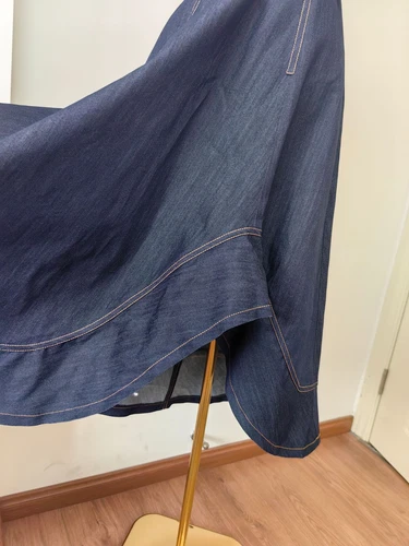 AUTÉNTICO Vestido Midi Sin Mangas Cinq à Sept Algodón Cuello Redondo Denim Calce y Acampanado para Mujer - Imagen 11 de 13