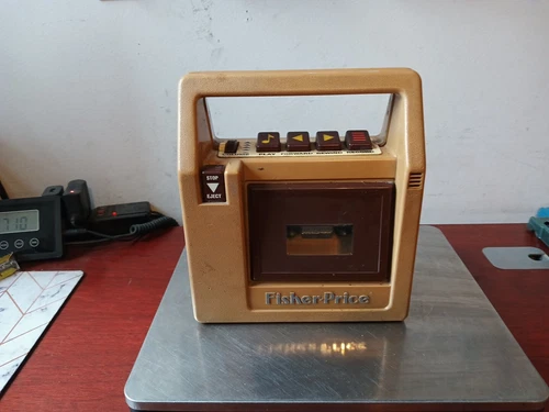 Vintage 1980's Fisher-Price, Brown Cassette Player Tape Recorder 826 Untested 