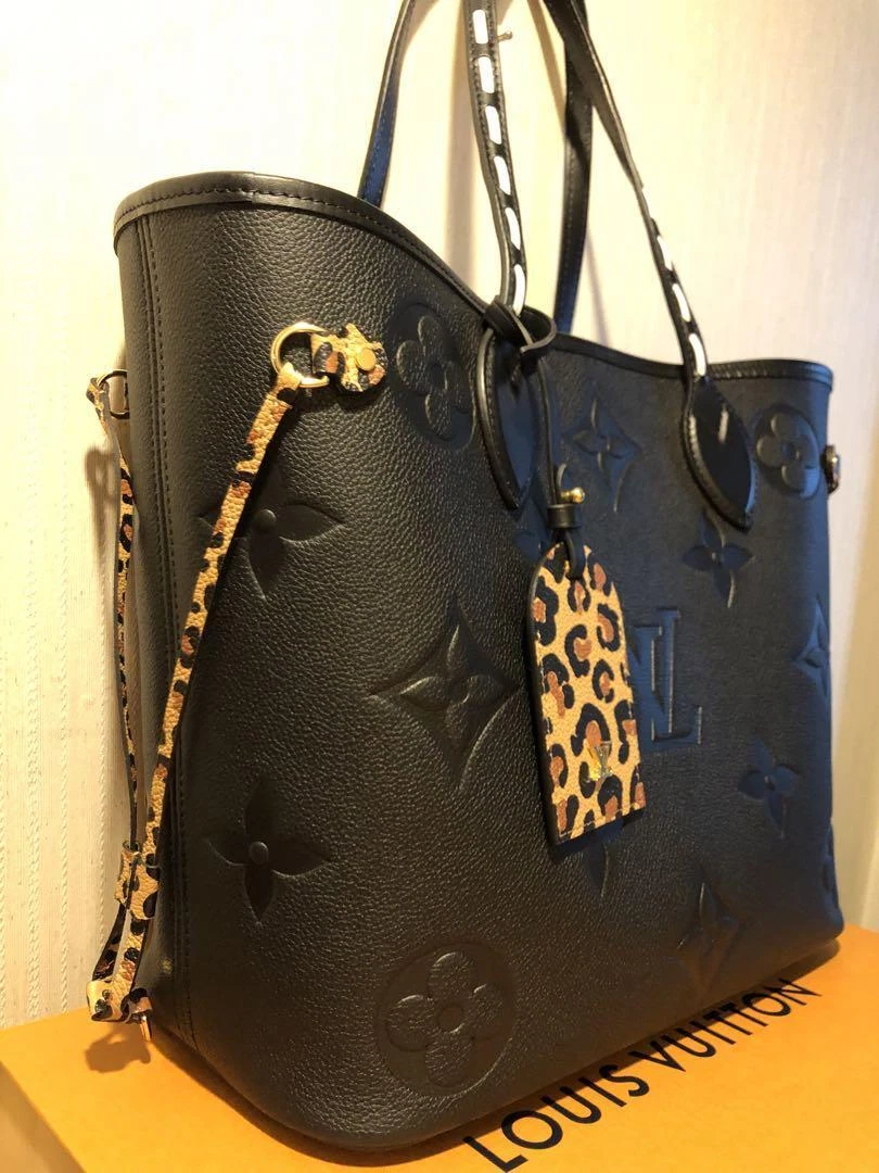 Louis vuitton outlet neverfull animal print