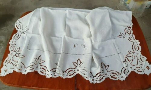 Draps du XIXe siècle blancs