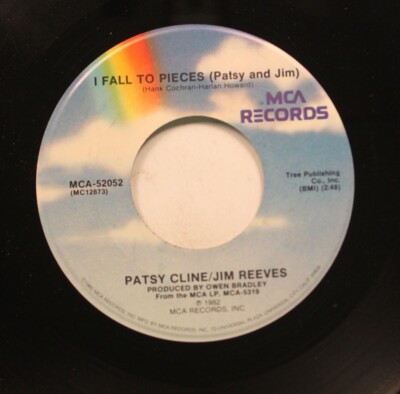 Country 45 Patsy Cline/Jim Reeves - I Fall To Pieces / So Wrong On Mca Records