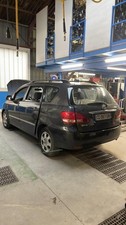 Feu avant (phare) Toyota AVENSIS