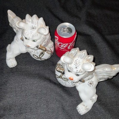 White FOO DOGs vintage  Asian dragon lion gold ceramic set of 2 pair