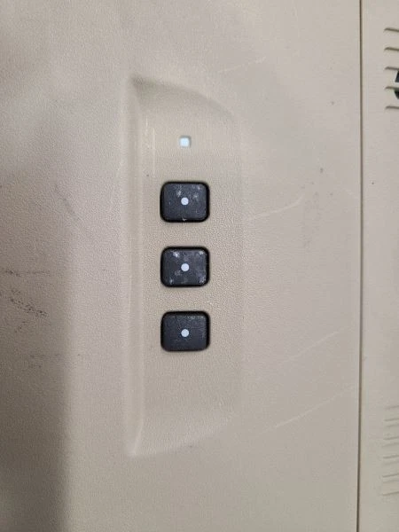 Buick Lacrosse 2010-2013 techo delantero consola superior sin techo corredizo 9072824 Foto 2 de 4