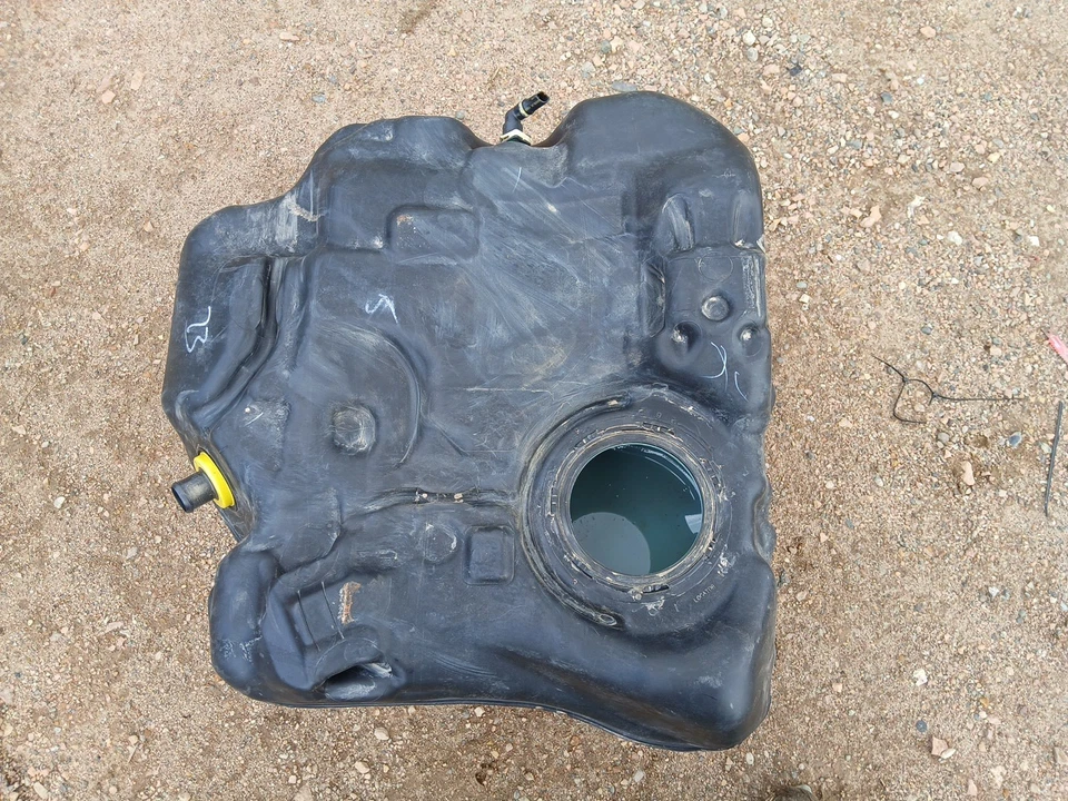 12 2013 2014 2015 2016 2017 2018 FORD FOCUS 2.0L GAS TANK FUEL TANK BV6Z-9002-E - Image 2 of 4