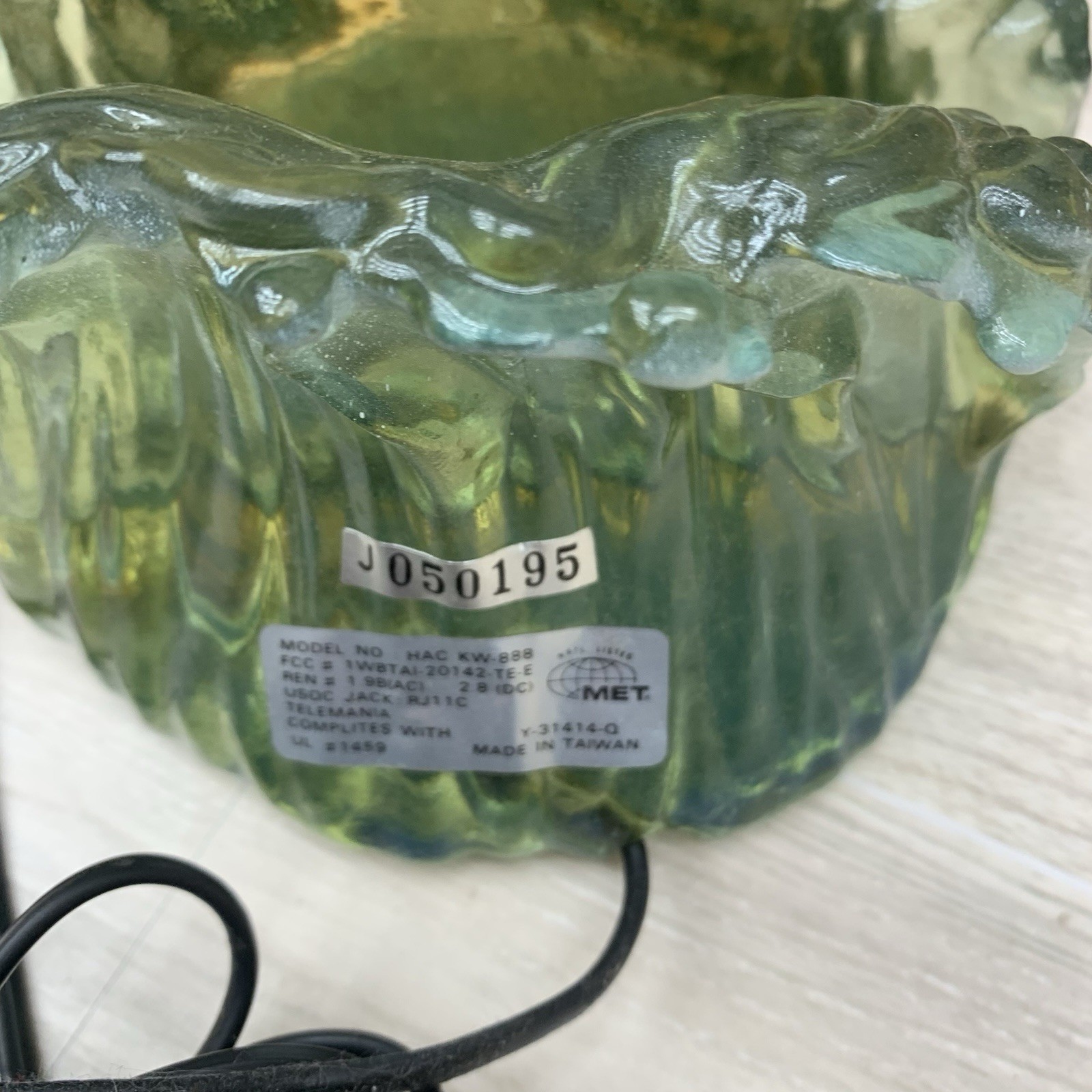 Telemania Orca Whale Telephone VTG Landline Novelty Phone Splash Wave Untested