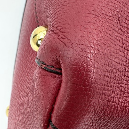 Auténtico bolso de hombro Burberry de 2 vías de cuero rojo a cuadros - Imagen 8 de 24