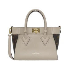 Authentic LOUIS VUITTON On my side PM M57729 Bag  #270-004-211-8203