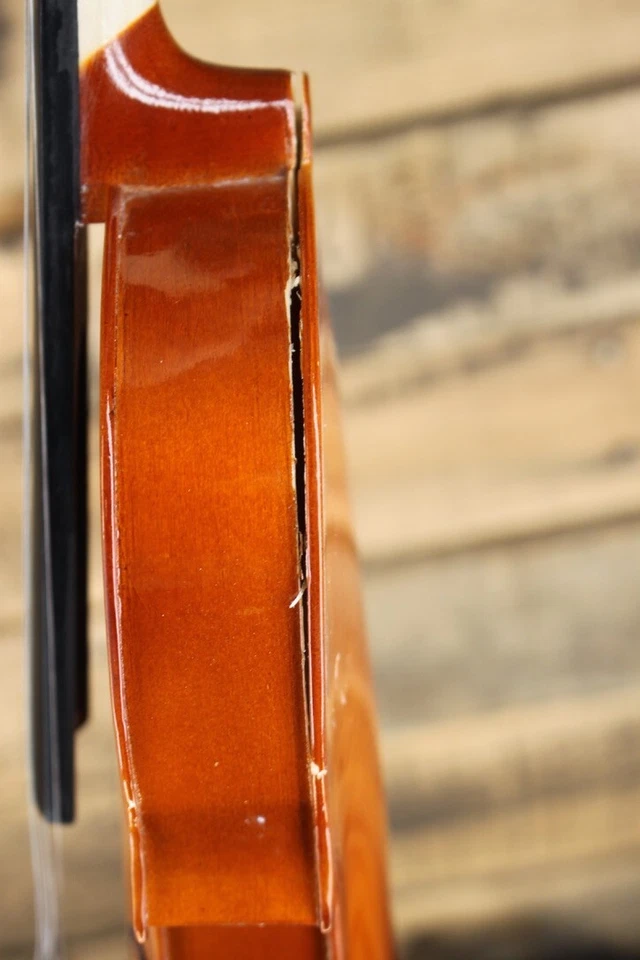 DAMAGED - Etude Student 3/4 Violin w/Case #RE2293 - Image 2 of 4