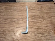 80 - 97 FORD OBS F150 BRONCO F250 F350 WINDSHIELD TRIM MOULDING DRIVER EDGE SIDE