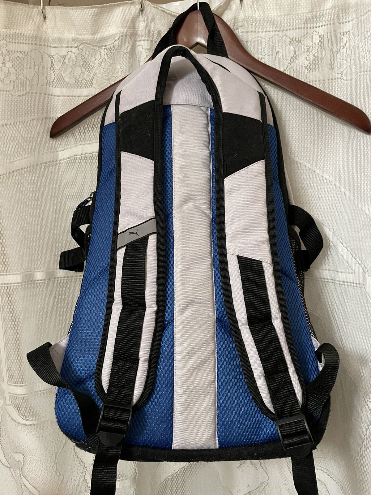 Picture 2 of 6