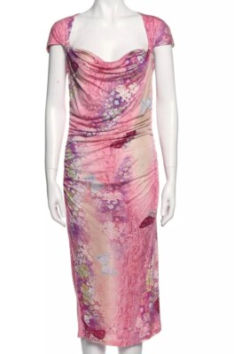 emanuel ungaro pink dress Think Pink Ungaro A perfect match because Emanuel Ungaro was famous for treating pink as a power color, not a soft one. Long before pink became a modern fashion statement, Ungaro