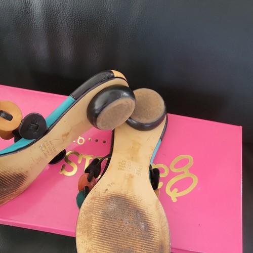Gamins- Leather Flip Flops Size 36 . Multicolour Excellent Condition - Picture 3 of 5
