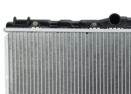 Radiator 539 Fits 1988 TOYOTA COROLLA - Image 3 of 4
