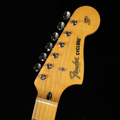 Fender Made In Japan 2024 Limited Cyclone White Blonde Fender Made In Japan 2024 Limited Cyclone White Blonde