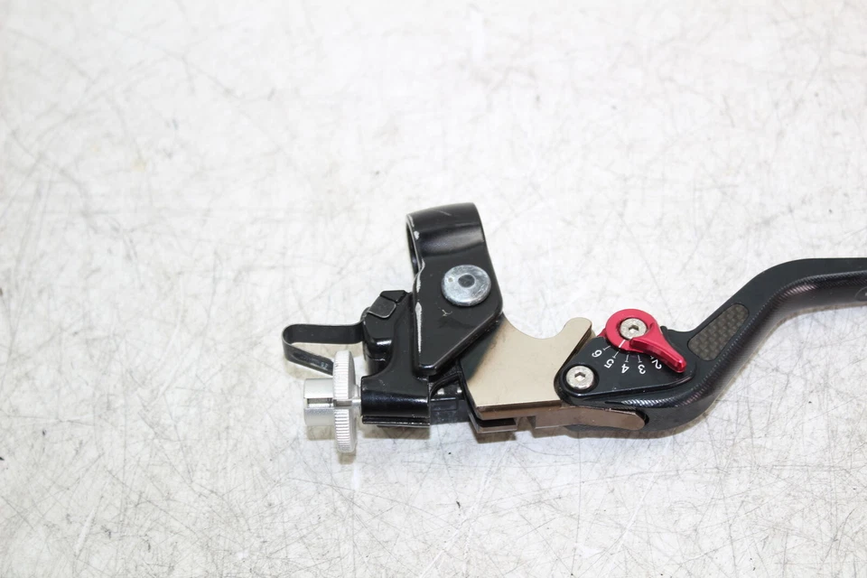 Крепление насечки муфты 14 Yamaha FZR6 с рычагом 4XV-82911-10-00 5EB-83912-03-00 - Изображение 2 из 4