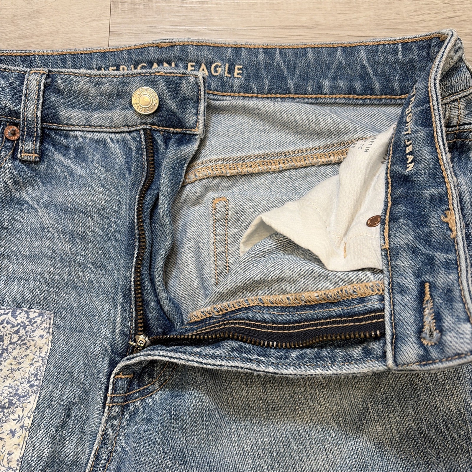 EUC American Eagle PATCHWORK Mom Straight JEANS S… - image 9