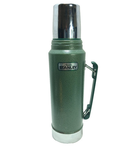 Vintage Aladdin Stanley Green Vacuum Bottle Thermos Made in USA A-944DH QT