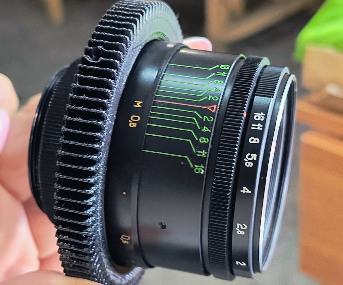 Helios 44-2 58mm f2 KMZ Swirly Bokeh Vintage lens Manual Focus M42