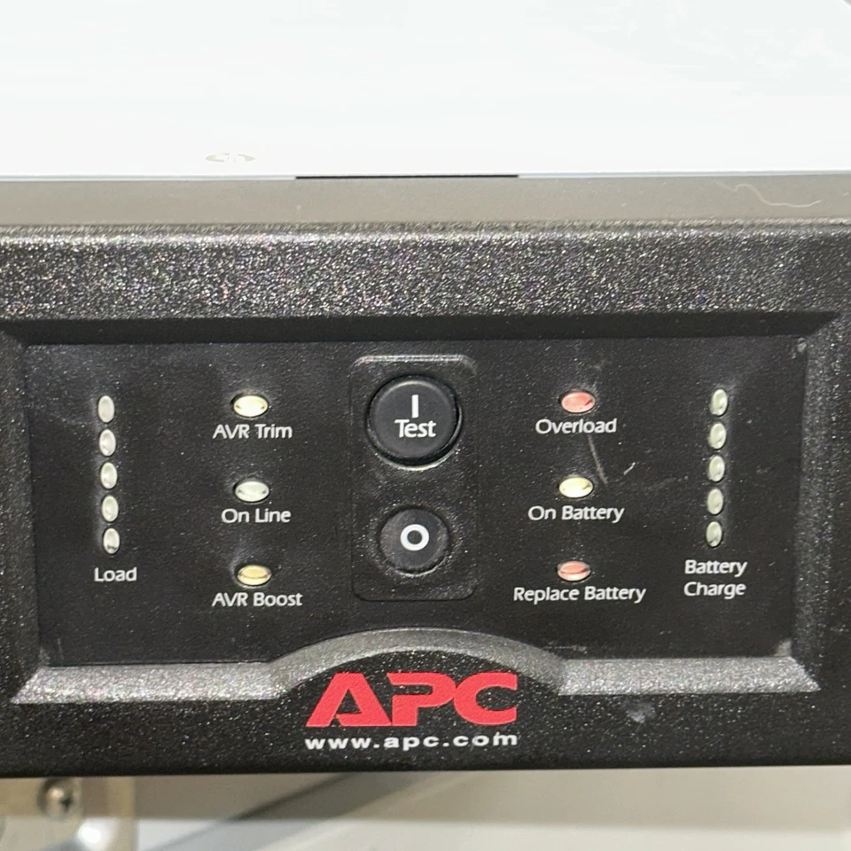 APC Smart-UPS 2200 SUA2200R2X106 Rackmount w/ AP9630 Card – No Batteries, Used - Image 4 of 4