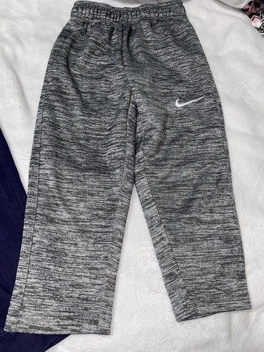 Boys 4t Lot Of 2 Nike And Reebok Sweat Pants Comfy Pockets Cute - Picture 3 of 7
