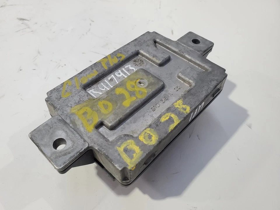 2013 2014 2015 2016 GMC Sierra 2500 OEM Glow Plug Module 12650593  - Image 2 of 4