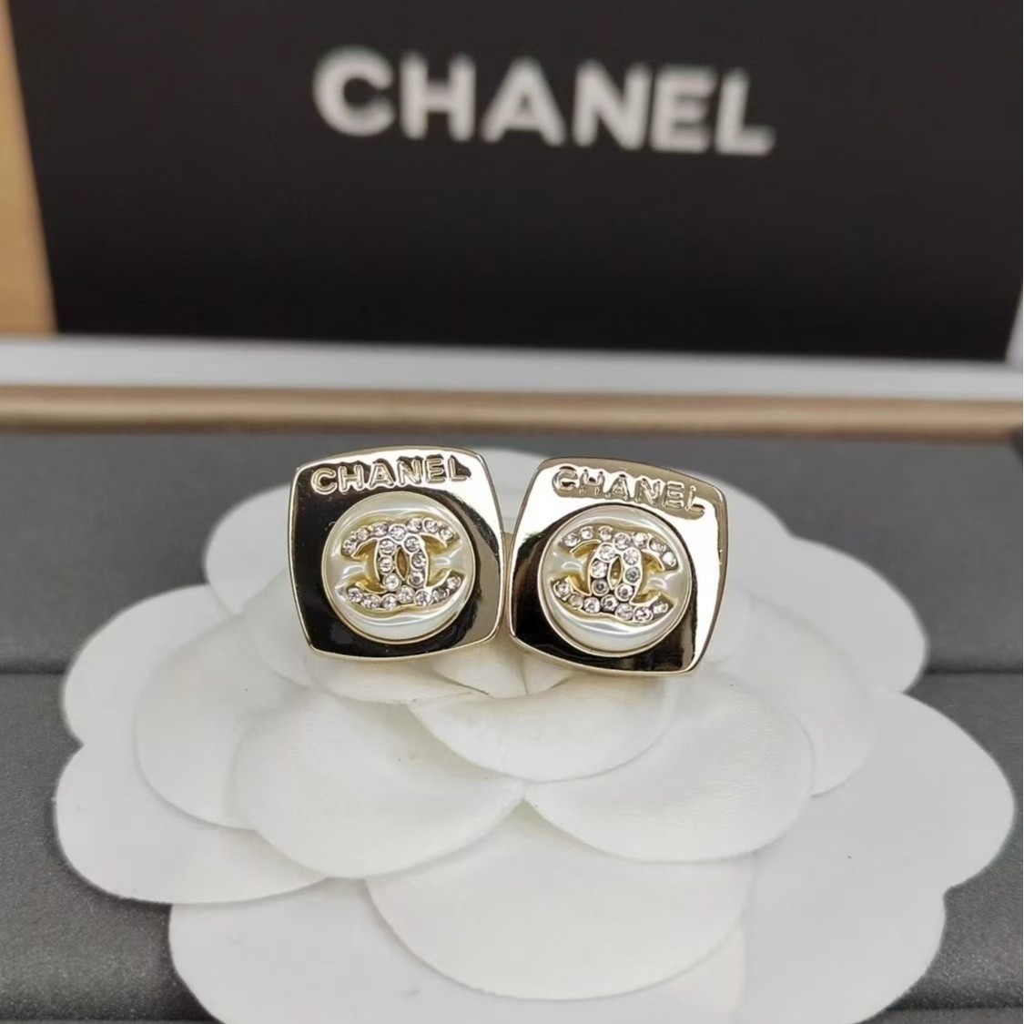 Authentic CHANEL Coco Mark stud Earrings - image 6
