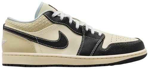 Size 13 - Air Jordan 1 SE Low Laser Blue White Black CK3022-004