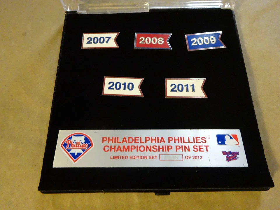 Philadelphia Phillies Championship Pin Set Banners 2007, 2008, 2009, 2010, 2012 - Image 2 of 4