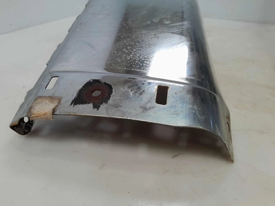 07-13 Chevy Silverado parachoques trasero extremo derecho lado pasajero cromo sin sensores Foto 4 de 4