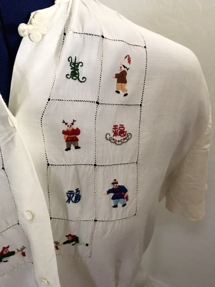 Blusa de seda blanca bordada a mano 1963 MCM DE COLECCIÓN Hong Kong Jaleeco talla 18-20 Foto 2 de 4